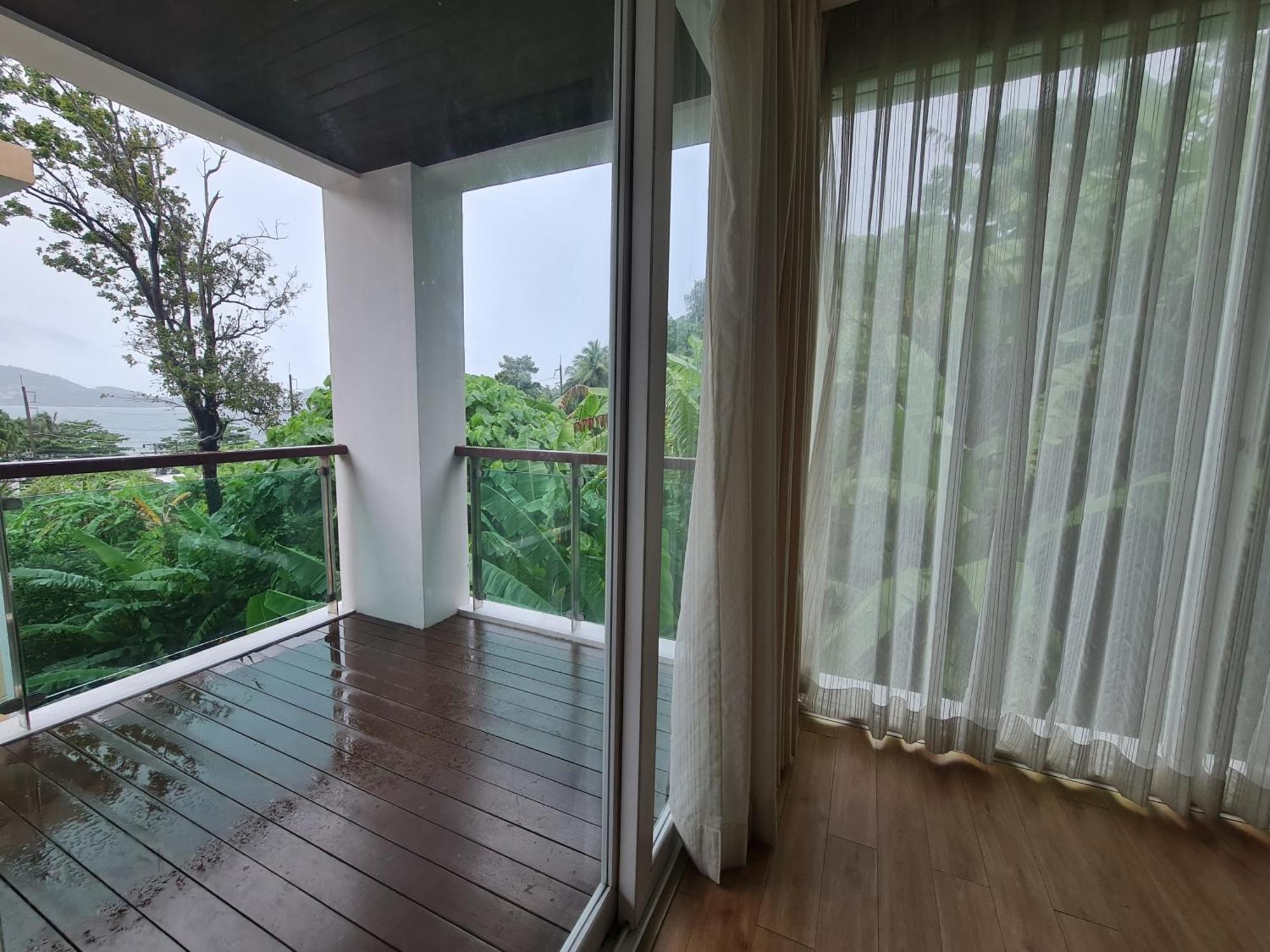 The Baycliff Residences Patong Bagian luar foto