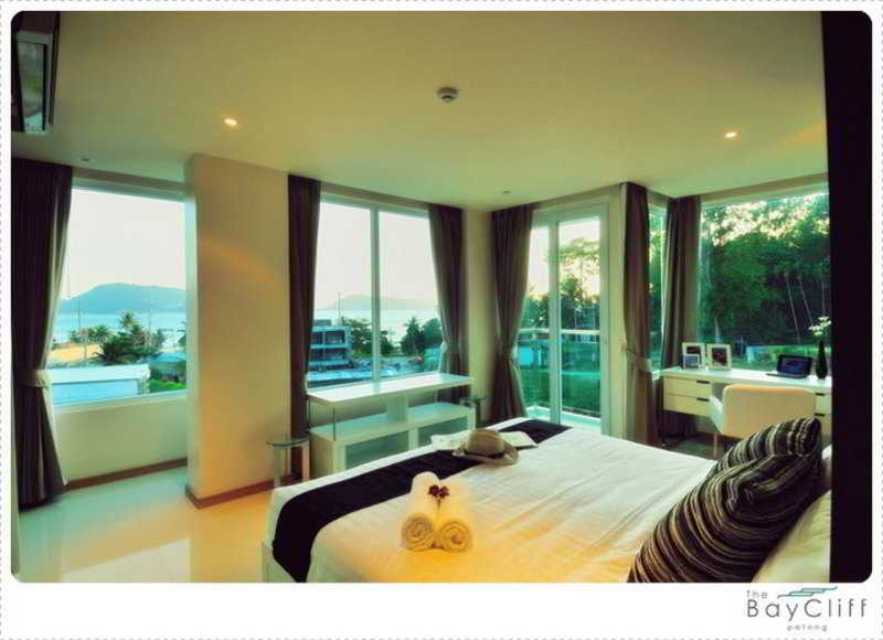 The Baycliff Residences Patong Bagian luar foto